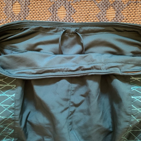 Nike Shorts - Picture 5 of 5